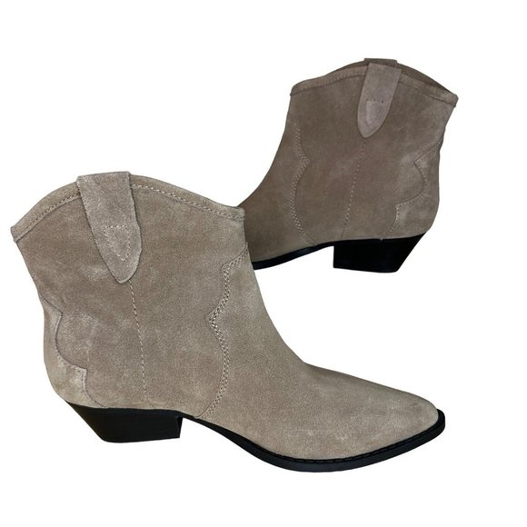 Chelsea & Violet Shoes - Chelsea & Violet Women's Goldy Tan Suede Ankle Low Heel Western Style Boots Size